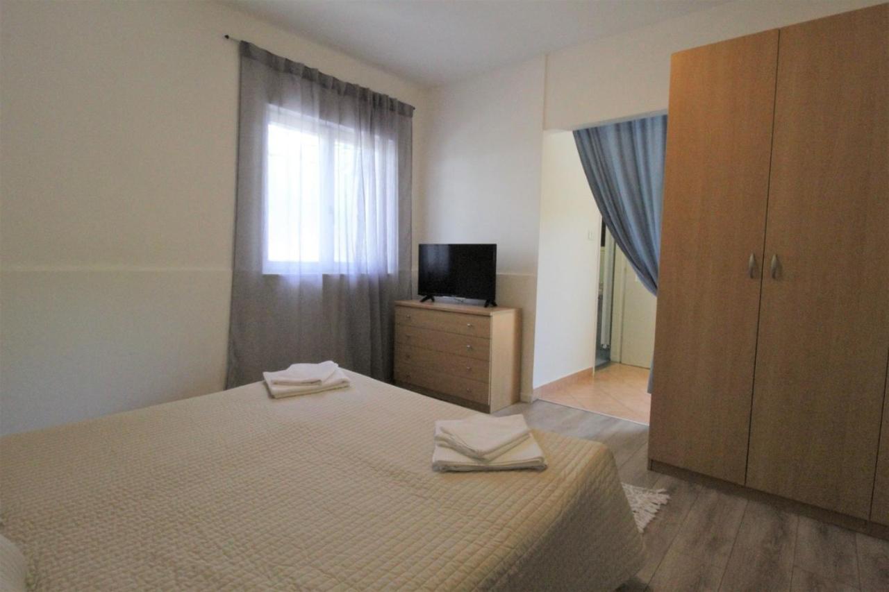 Apartment Orietta Savudrija Bagian luar foto